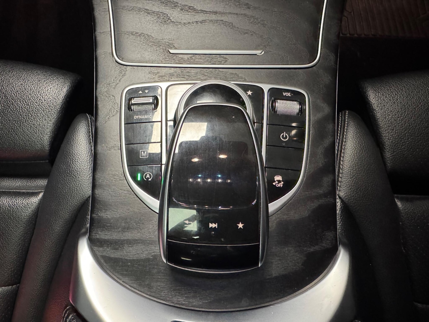 Used Mercedes-Benz GLC 2016 for sale - 76743255: Photo 45