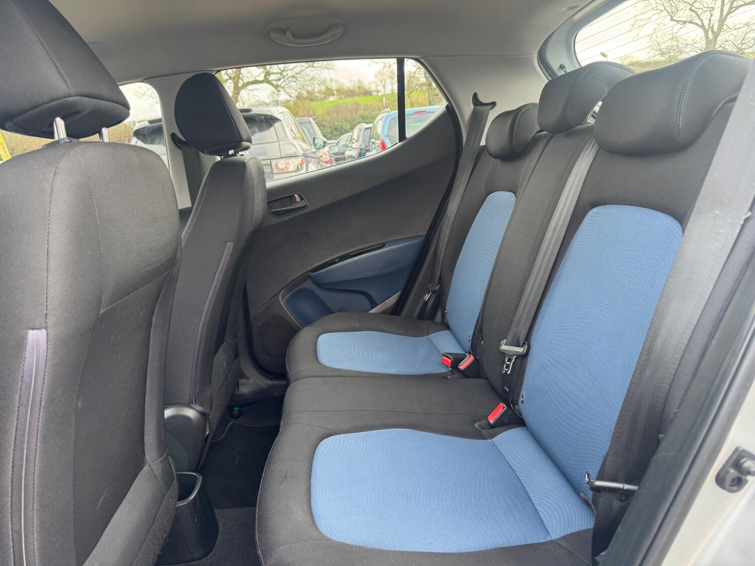 Used Hyundai i10 2014 for sale - 77484108: Photo 14