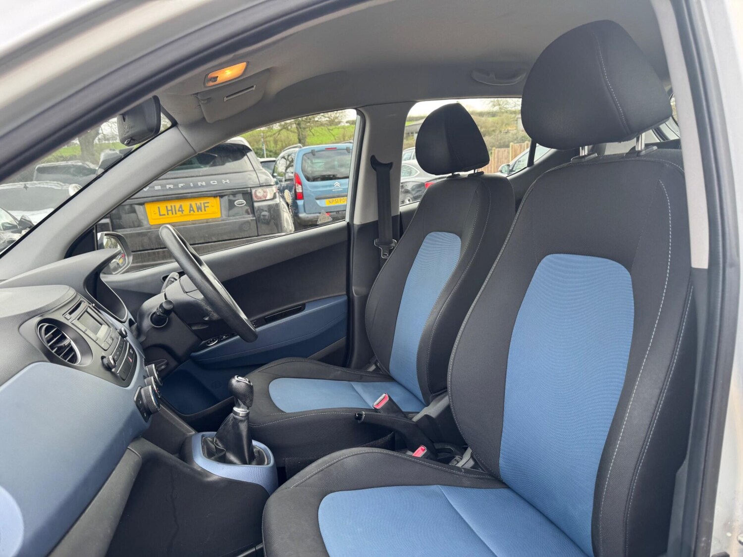 Used Hyundai i10 2014 for sale - 77484108: Photo 16