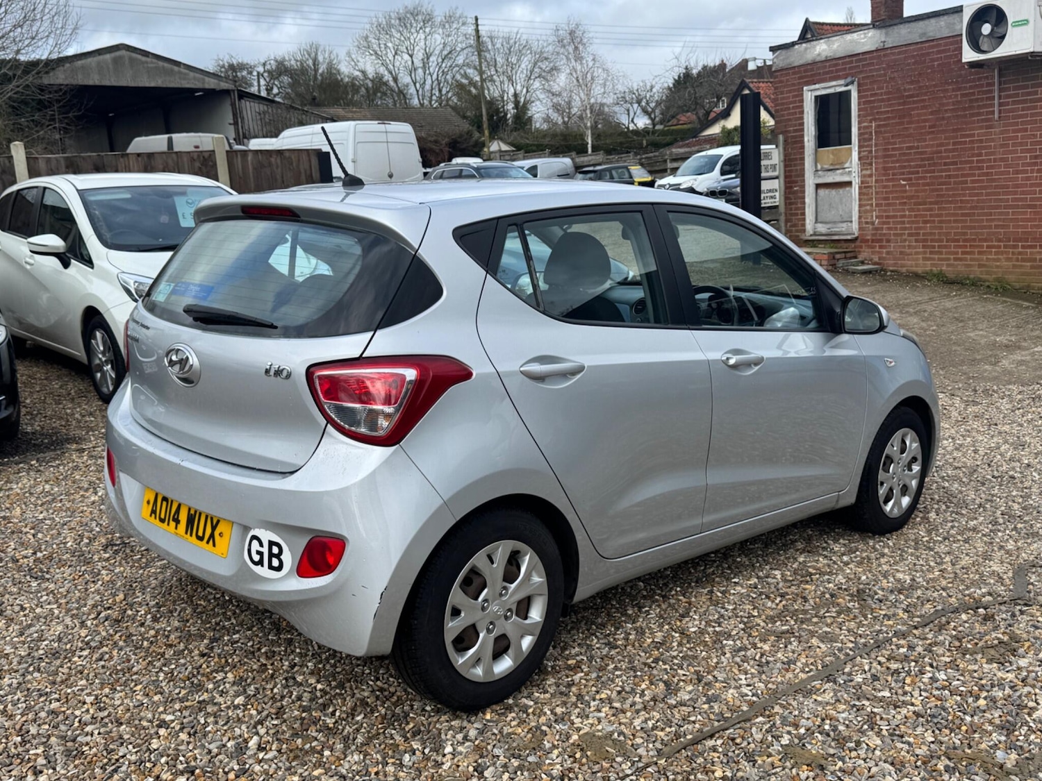 Used Hyundai i10 2014 for sale - 77484108: Photo 7