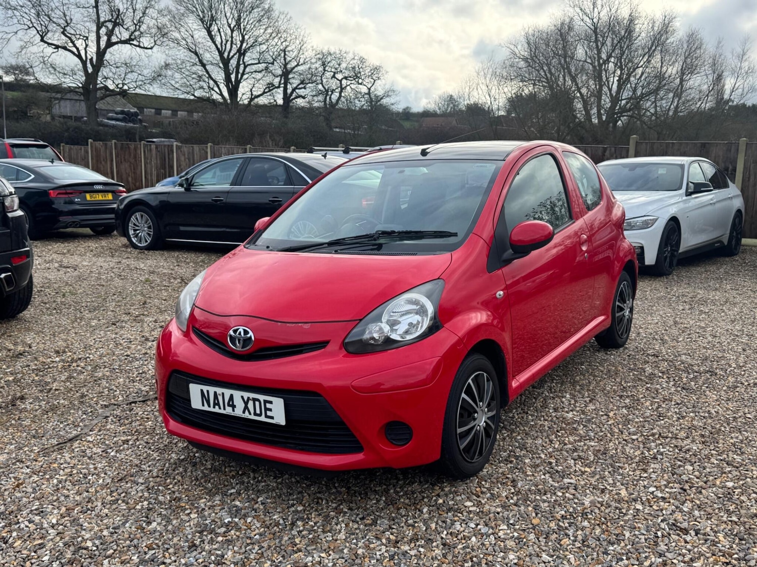 Used Toyota AYGO 2014 for sale - 76592476: Photo 3