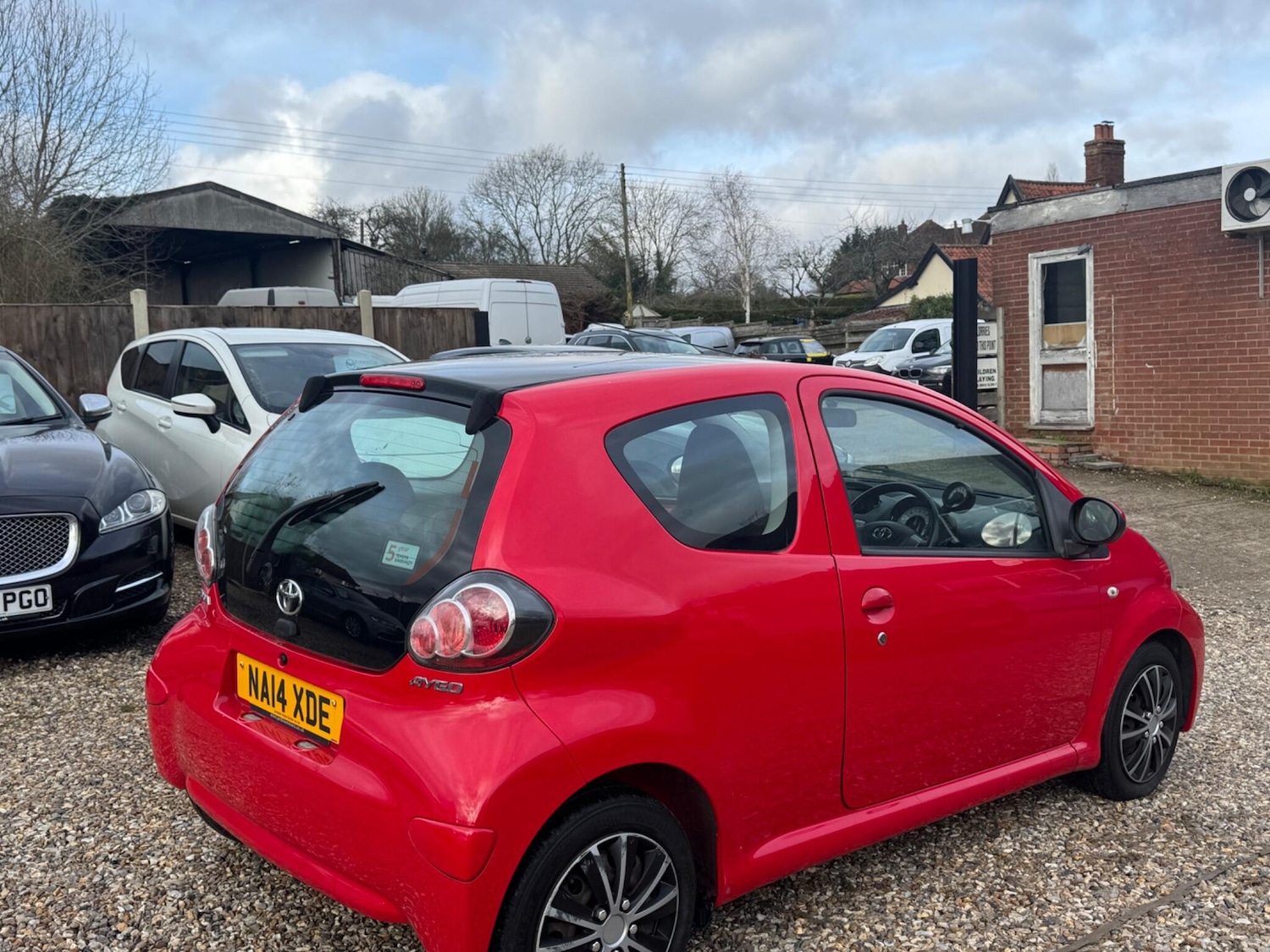 Used Toyota AYGO 2014 for sale - 76592476: Photo 7