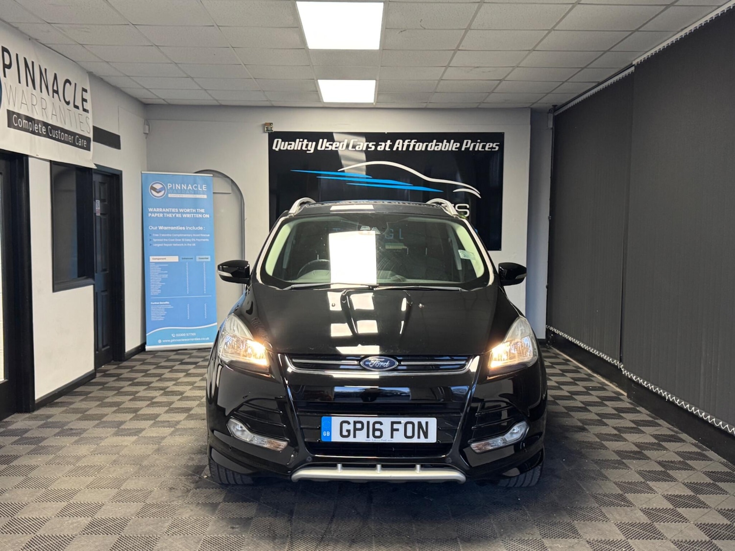 Used Ford Kuga 2016 for sale - 77892633: Photo 2