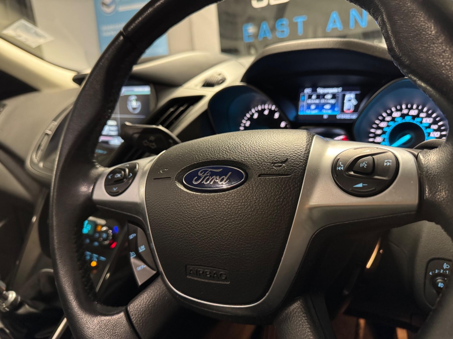 Used Ford Kuga 2016 for sale - 77892633: Photo 28