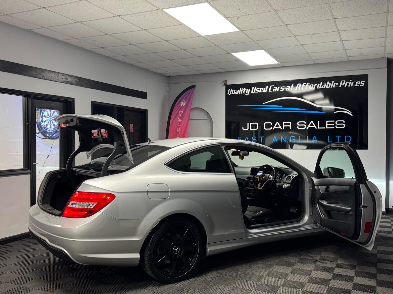 Used Mercedes-Benz C Class 2013 for sale - 76484357: Photo 13