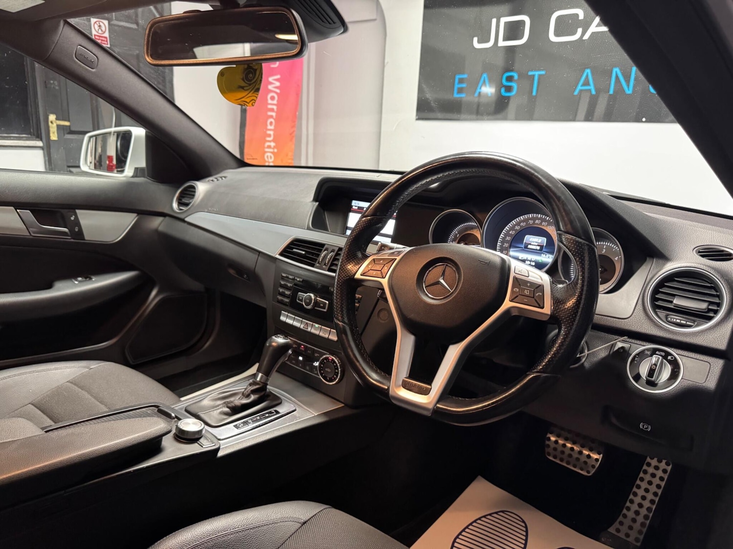 Used Mercedes-Benz C Class 2013 for sale - 76484357: Photo 18