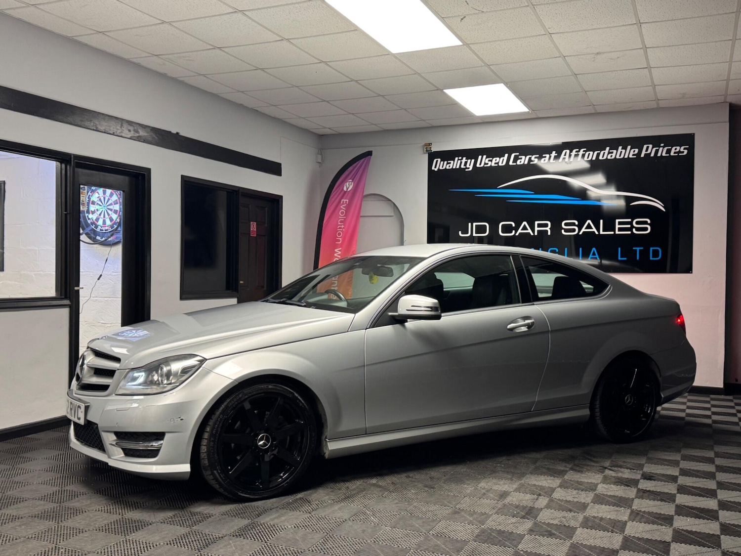 Used Mercedes-Benz C Class 2013 for sale - 76484357: Photo 6