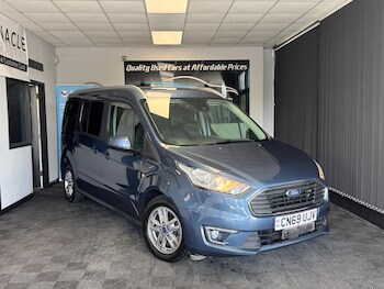 Used Ford Grand Tourneo Connect 2019 for sale - 77977750: Photo