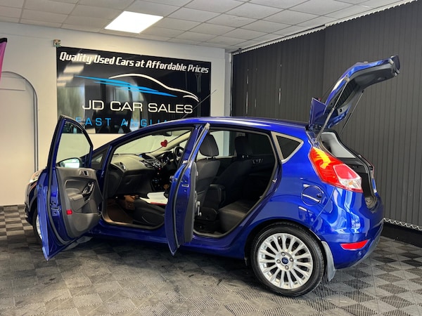 Used Ford Fiesta 2015 for sale - 76314351: Photo 10