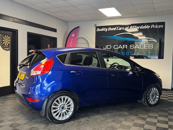 Used Ford Fiesta 2015 for sale - 76314351: Photo 12