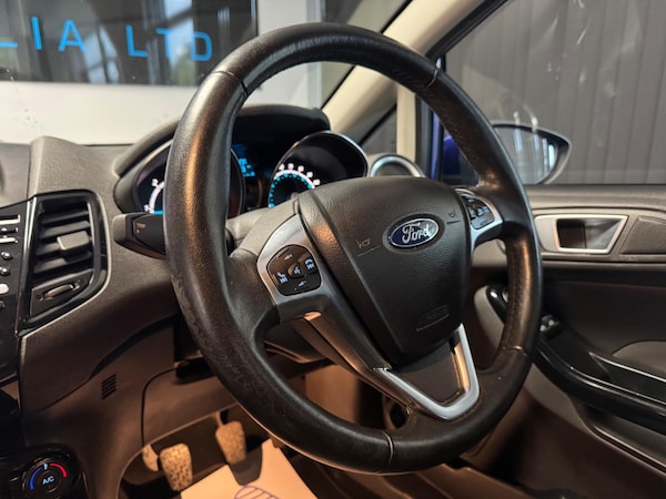 Used Ford Fiesta 2015 for sale - 76314351: Photo 28