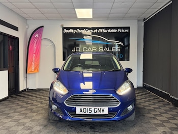 Used Ford Fiesta 2015 for sale - 76314351: Photo 2