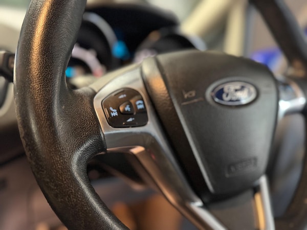 Used Ford Fiesta 2015 for sale - 76314351: Photo 34