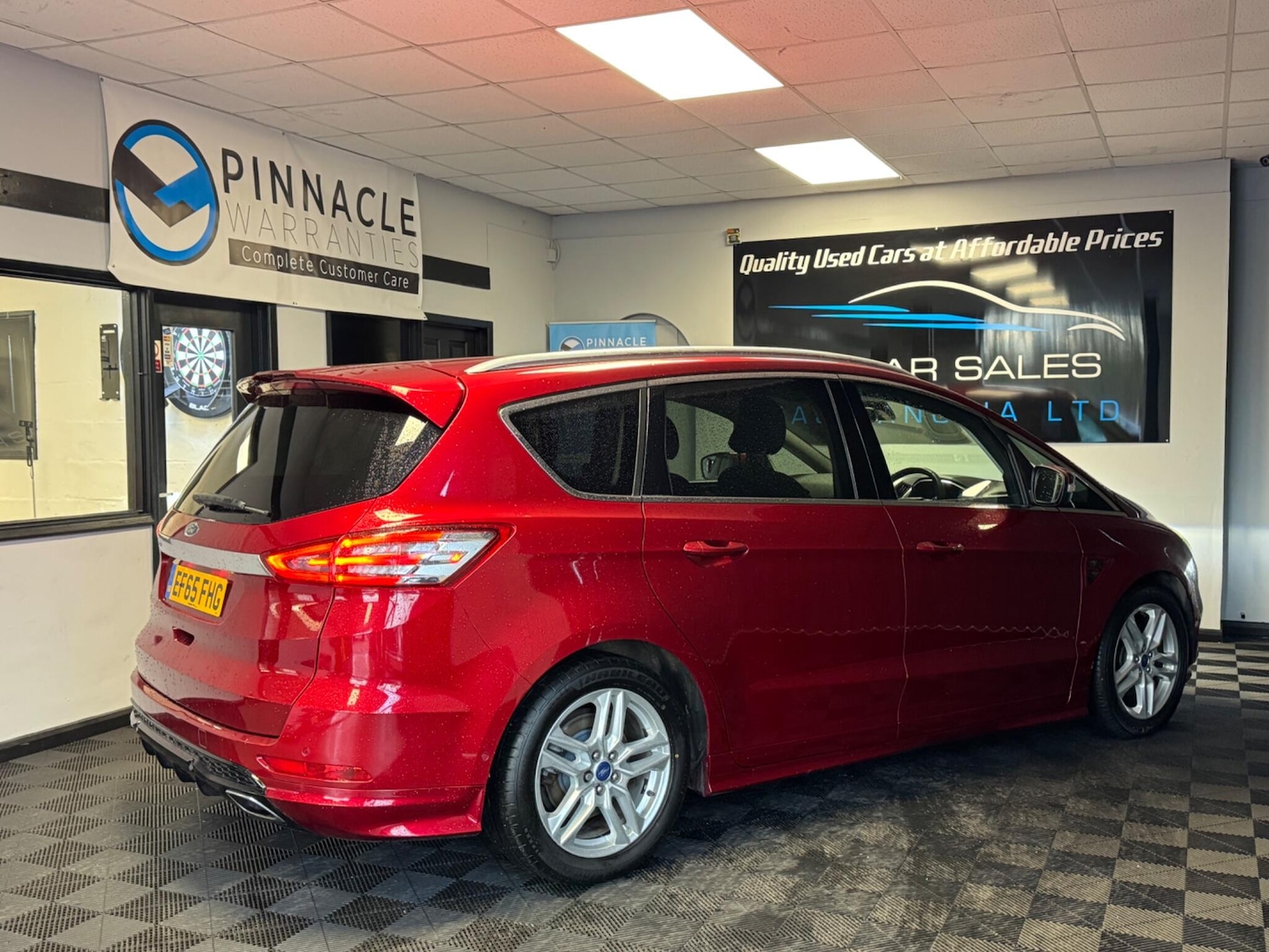 Used Ford S-Max 2015 for sale - 77267402: Photo 10