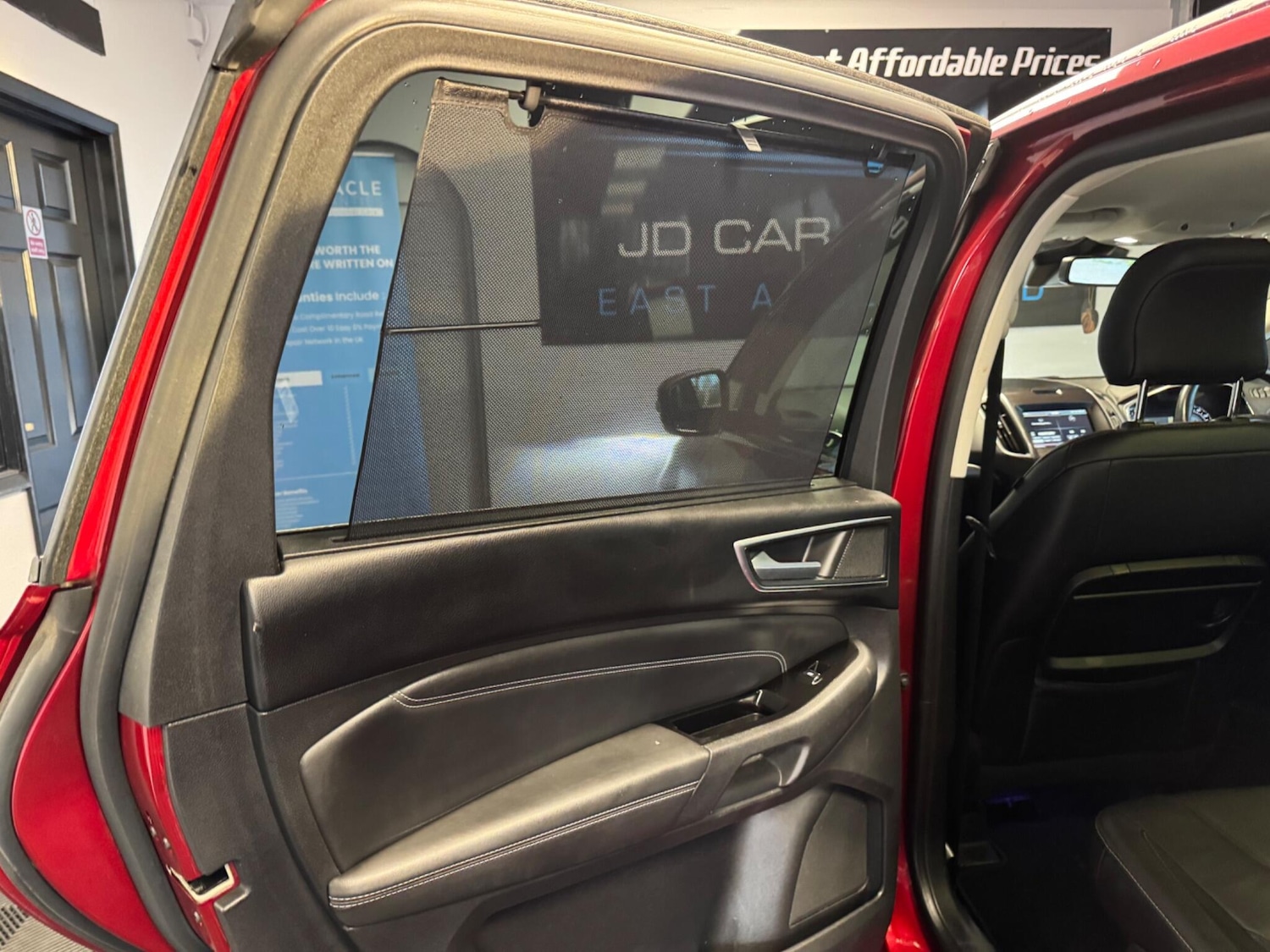 Used Ford S-Max 2015 for sale - 77267402: Photo 24