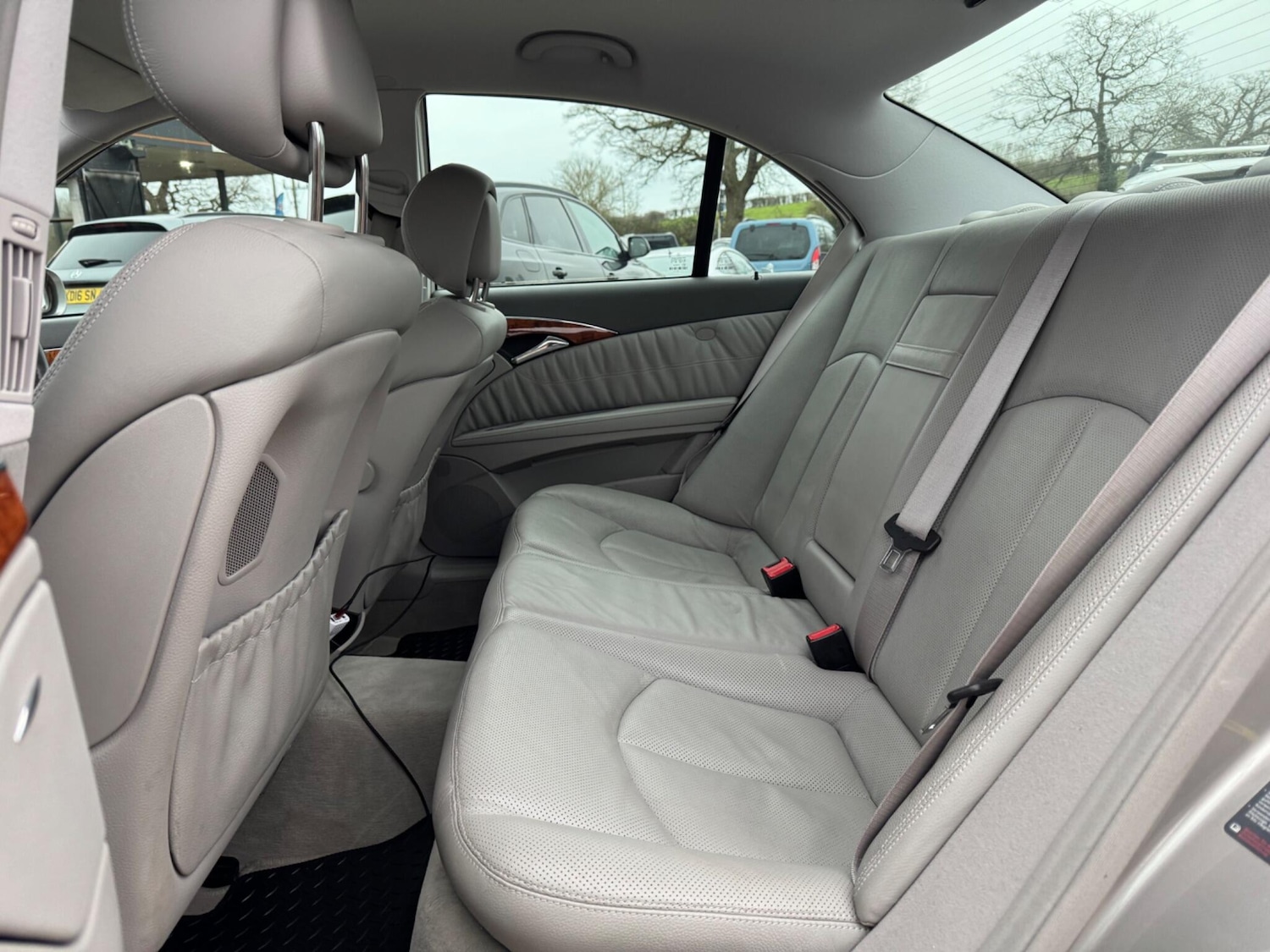 Used Mercedes-Benz E Class 2005 for sale - 77060348: Photo 21