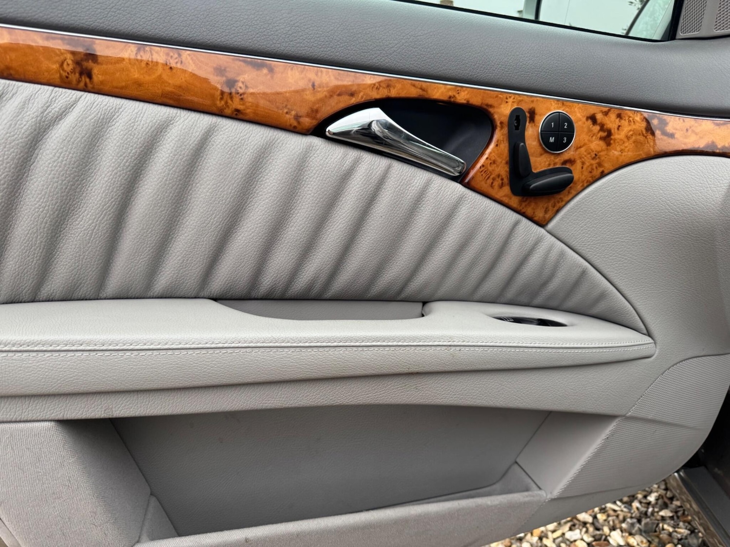 Used Mercedes-Benz E Class 2005 for sale - 77060348: Photo 29