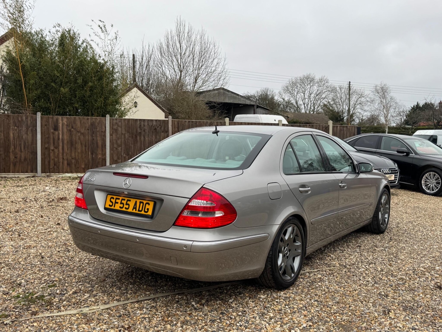Used Mercedes-Benz E Class 2005 for sale - 77060348: Photo 3