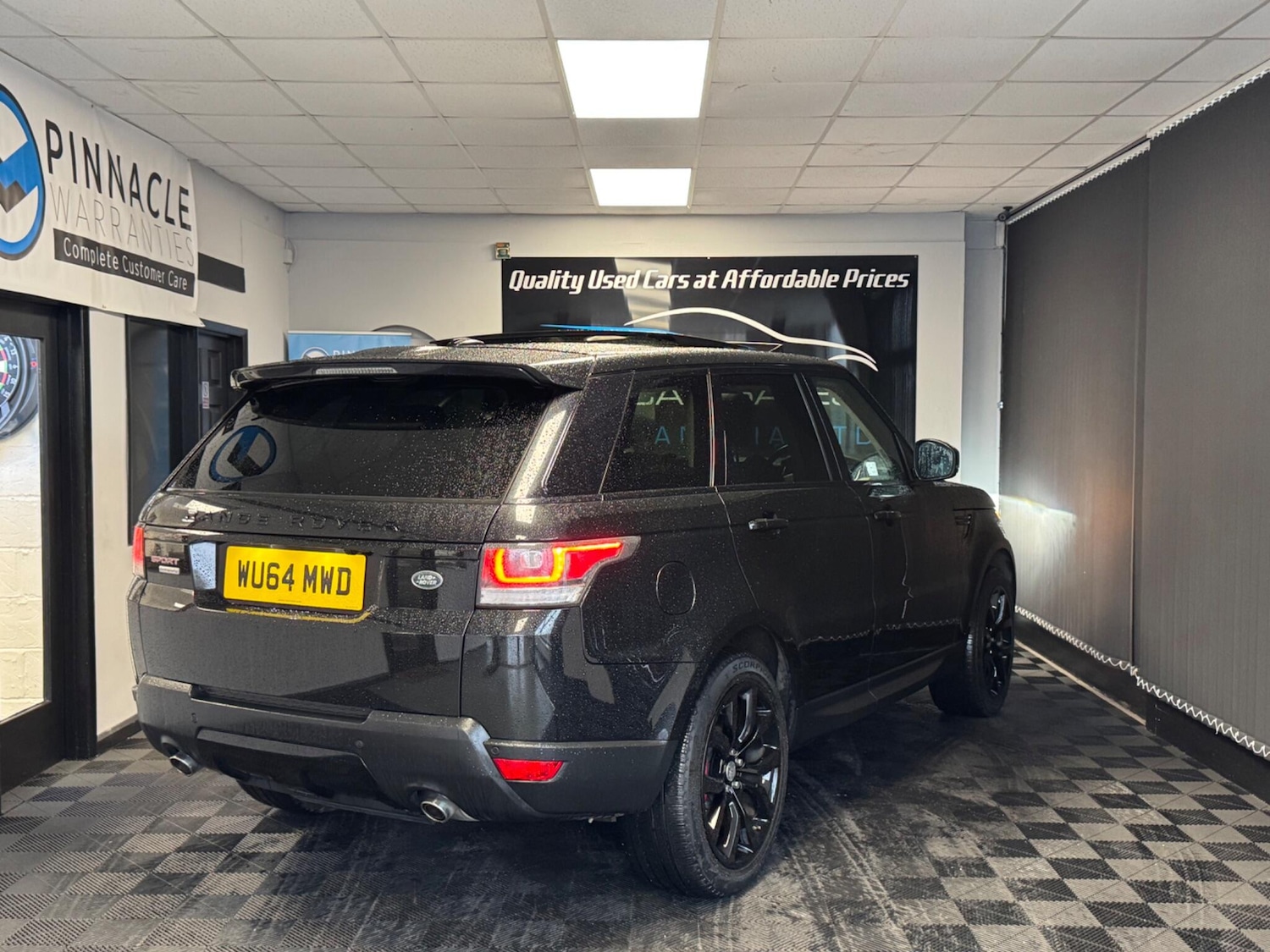 Used Land Rover Range Rover Sport 2014 for sale - 77143063: Photo 15