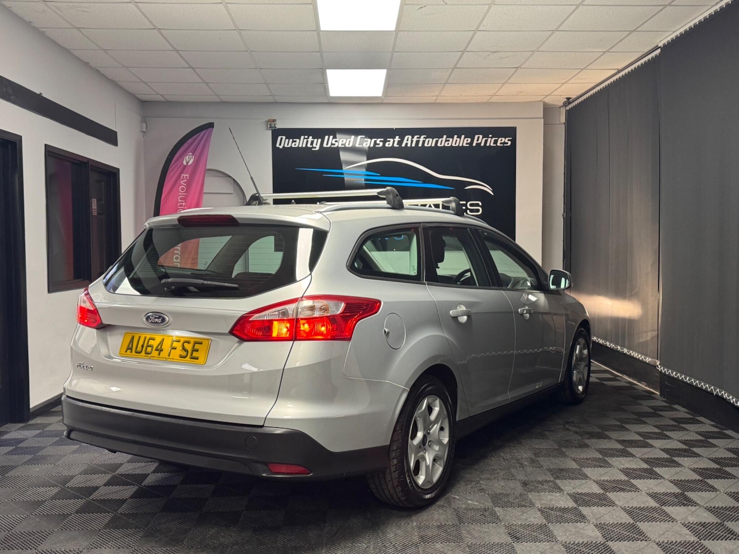 Used Ford Focus 2019 for sale - 76457420: Photo 11