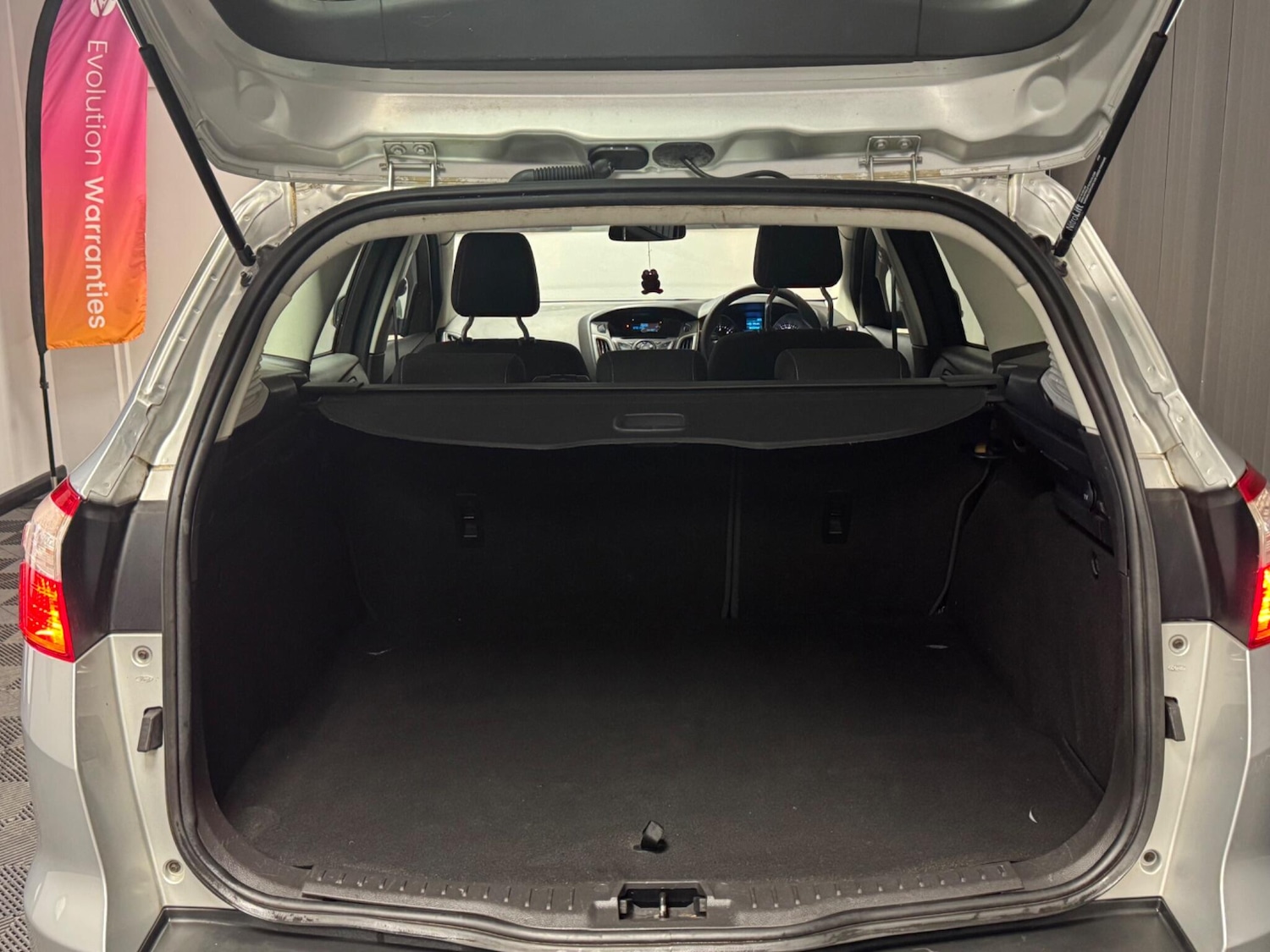 Used Ford Focus 2019 for sale - 76457420: Photo 17