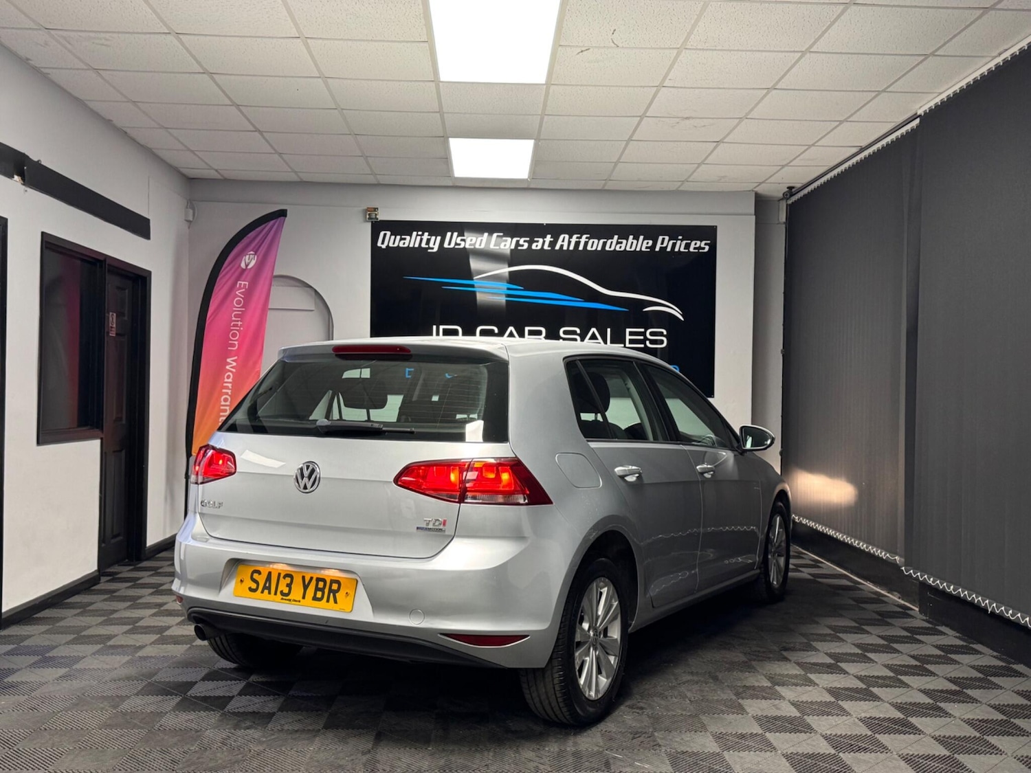 Used Volkswagen Golf 2013 for sale - 76397855: Photo 11