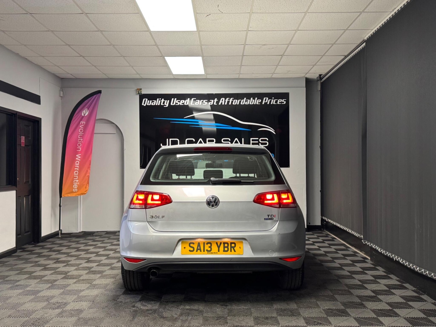 Used Volkswagen Golf 2013 for sale - 76397855: Photo 14