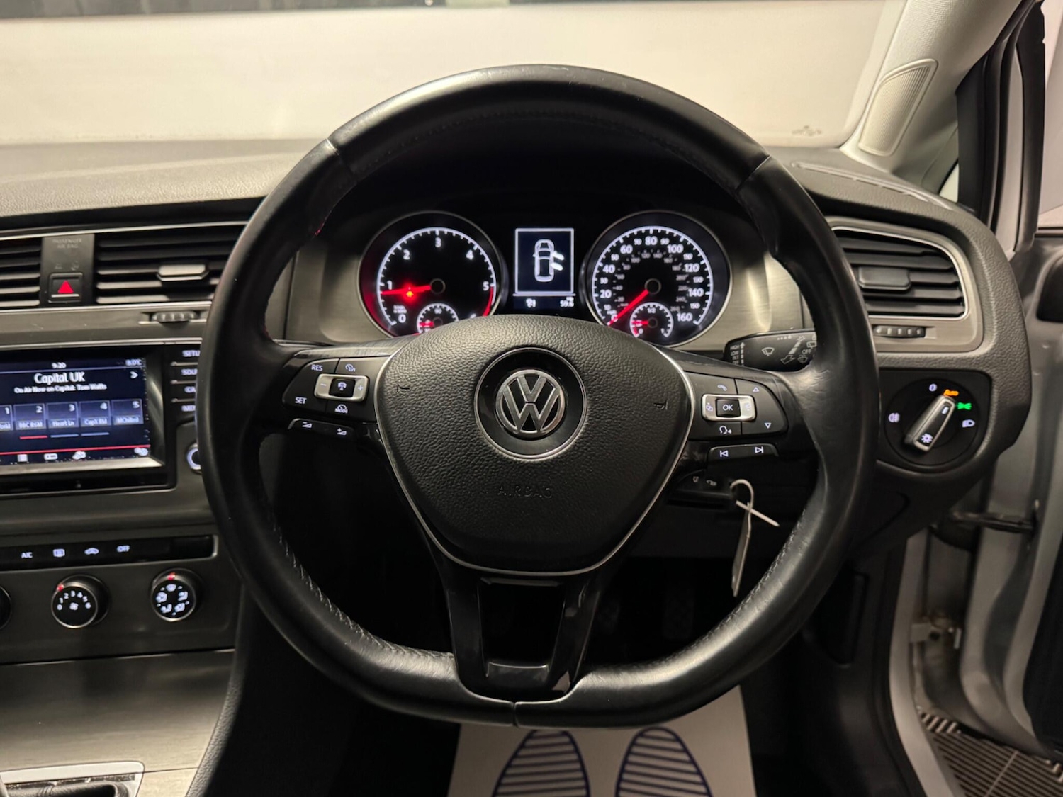 Used Volkswagen Golf 2013 for sale - 76397855: Photo 21