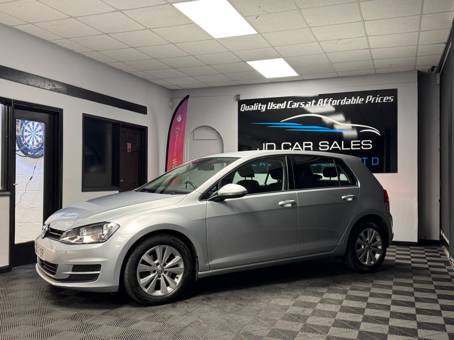 Used Volkswagen Golf 2013 for sale - 76397855: Photo 7