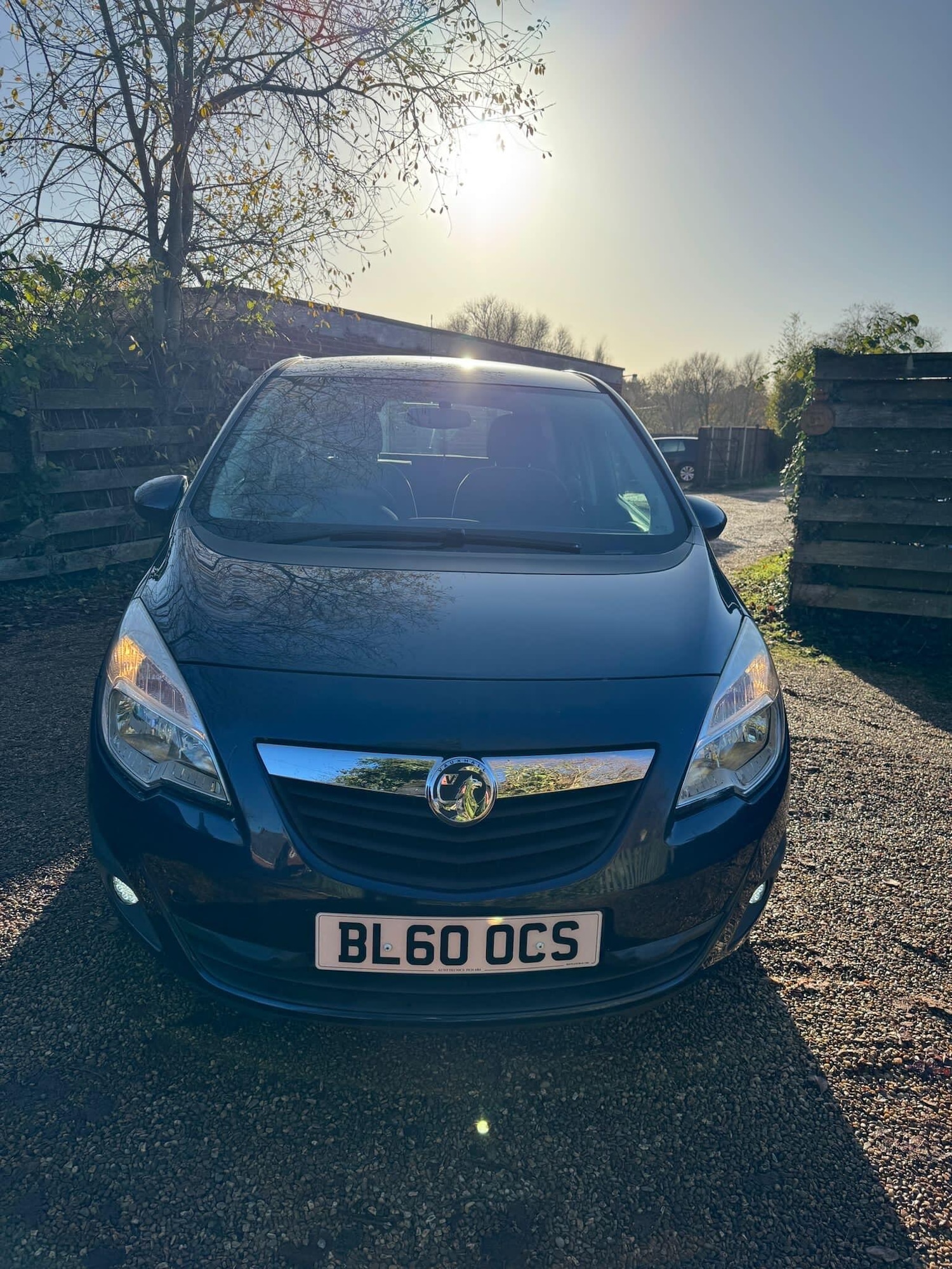 Used Vauxhall Meriva 2011 for sale - 77052485: Photo 2