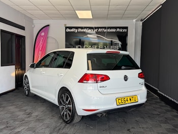Used Volkswagen Golf 2014 for sale - 75883401: Photo