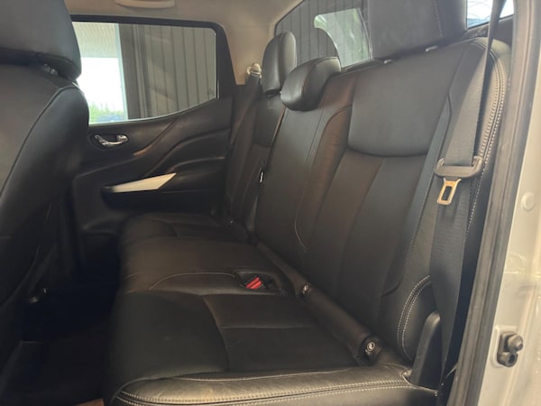 Used Nissan Navara 2018 for sale - 75340044: Photo 32