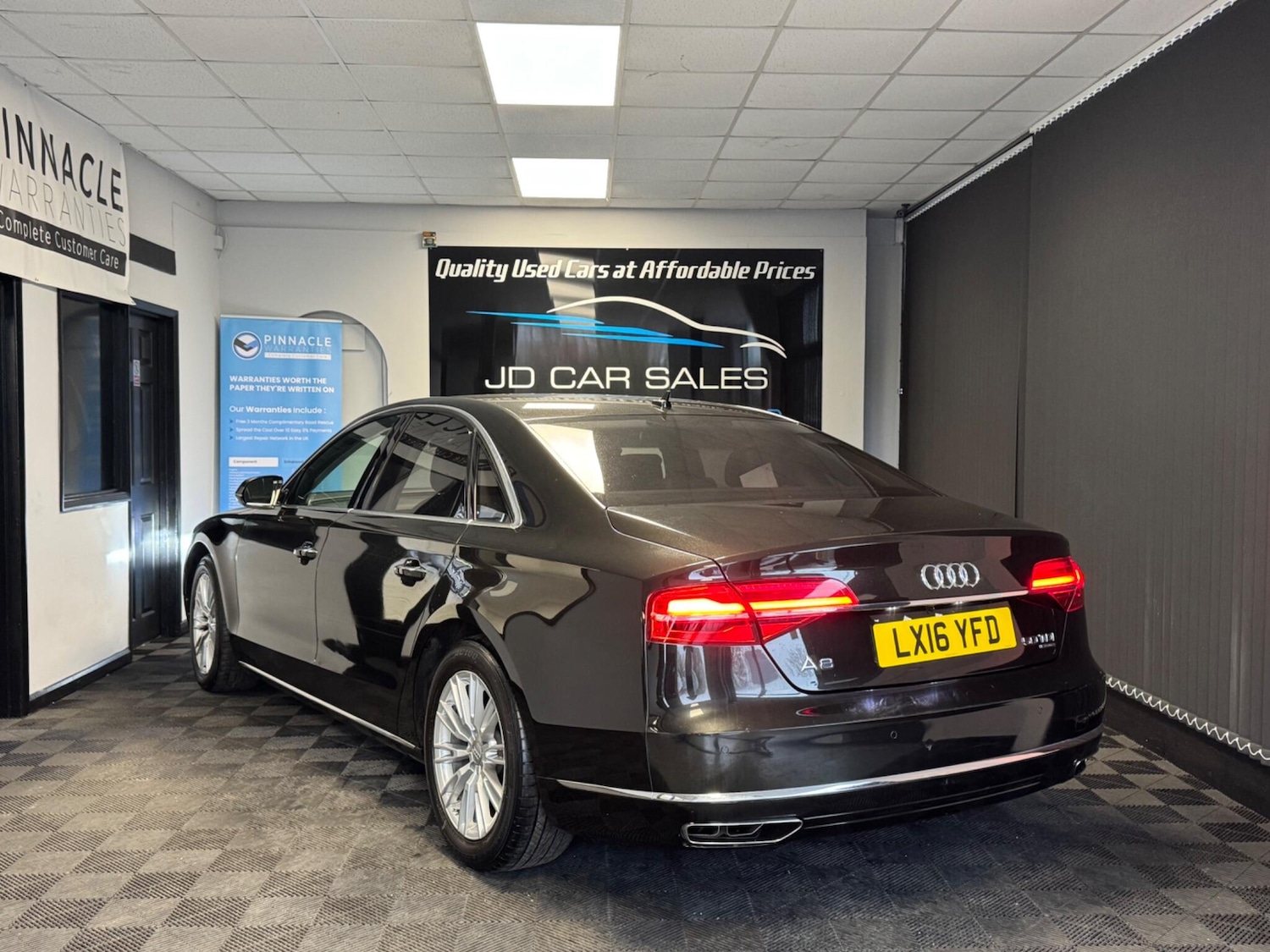 Used Audi A8 2016 for sale - 77017159: Photo 3