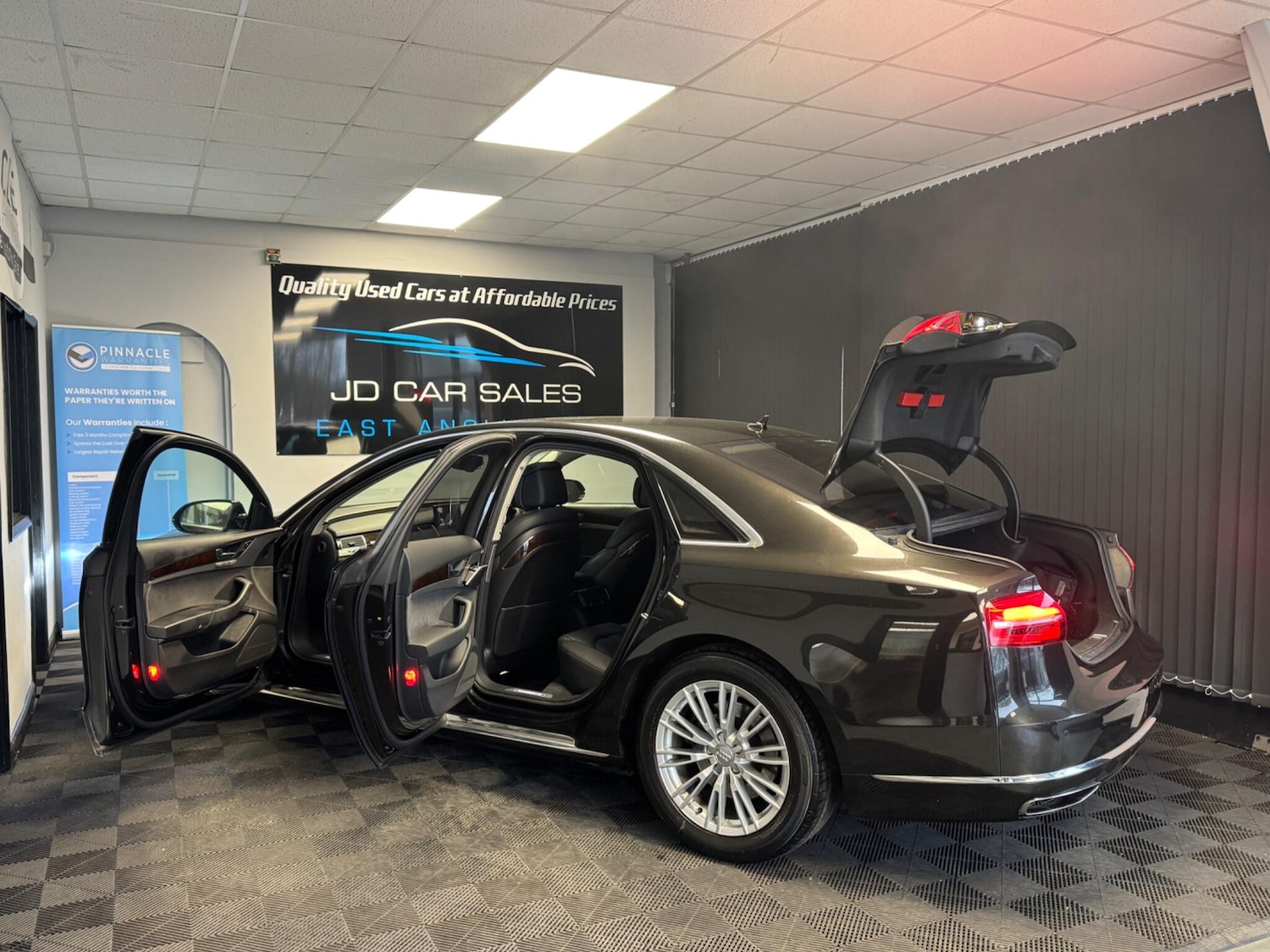 Used Audi A8 2016 for sale - 77017159: Photo 9