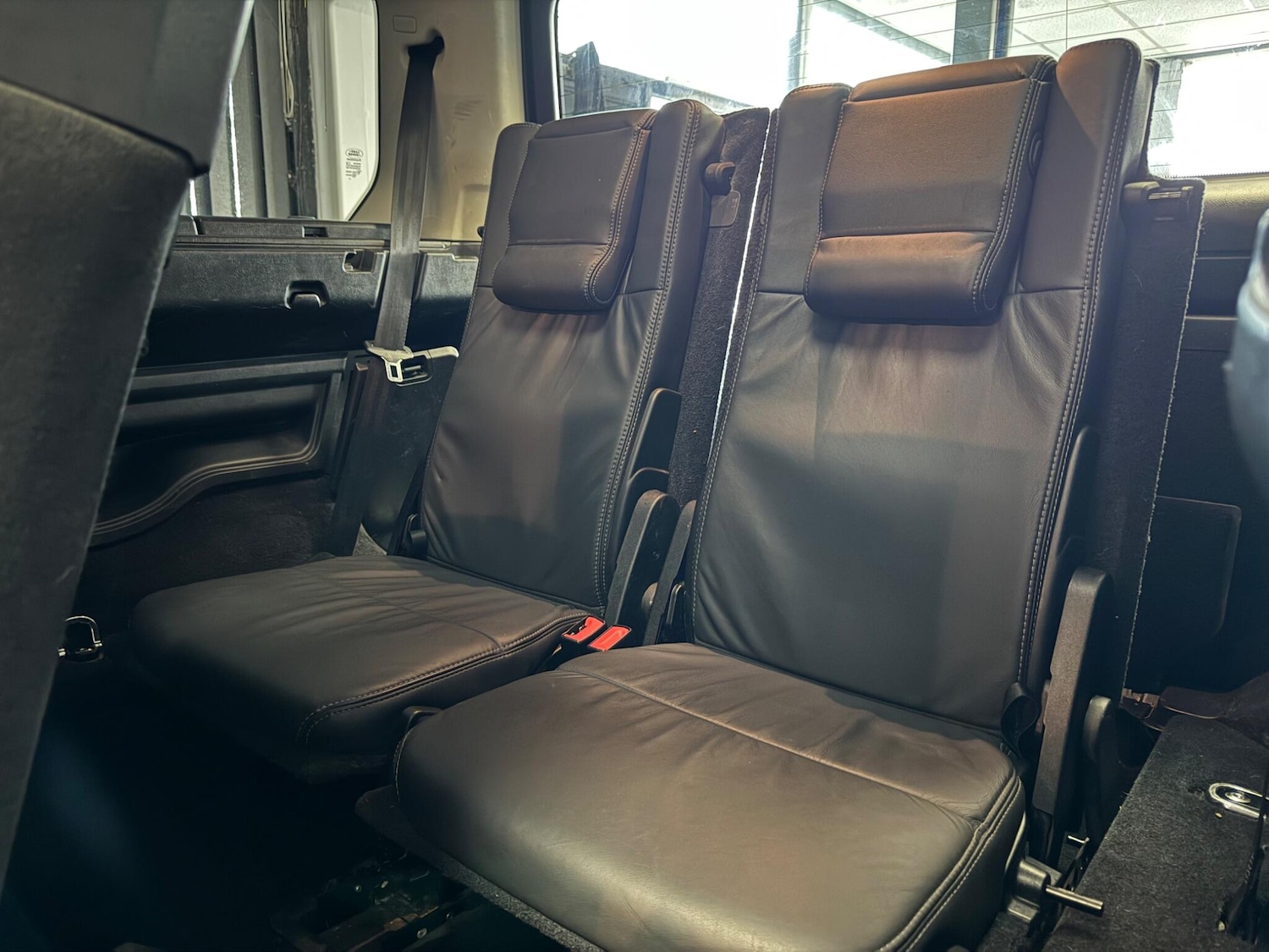 Used Land Rover Discovery 4 2015 for sale - 77387223: Photo 25