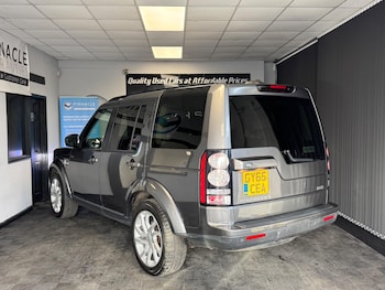 Used Land Rover Discovery 4 2015 for sale - 77387223: Photo