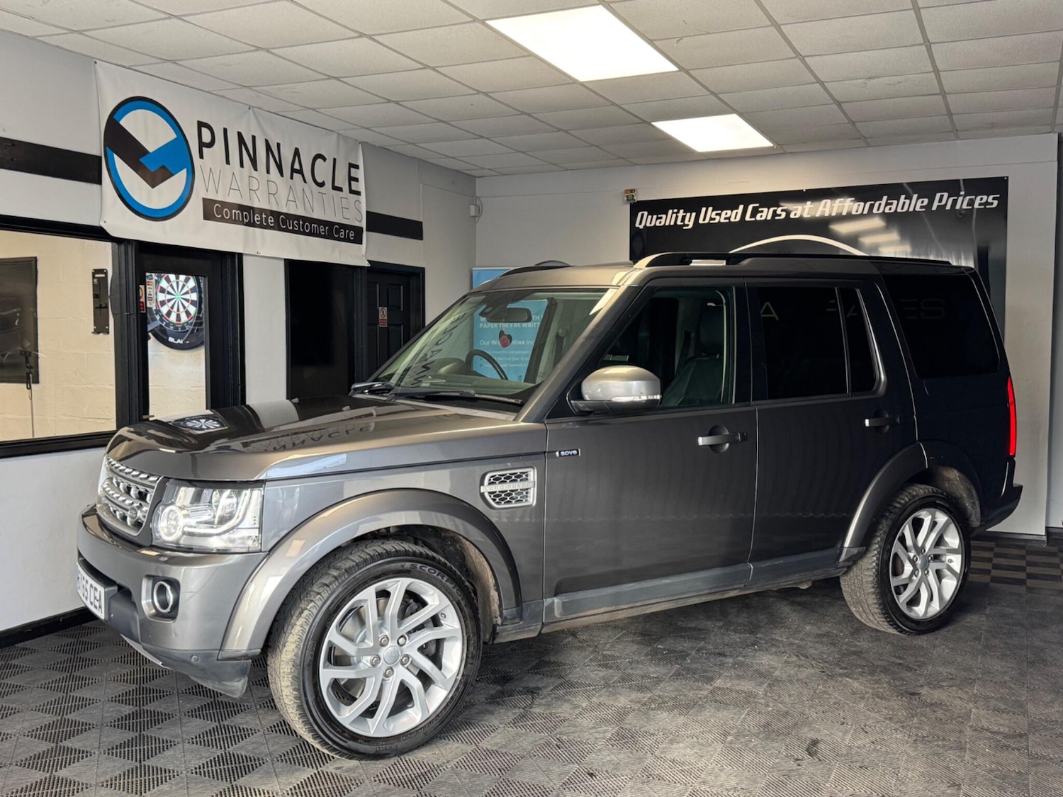 Used Land Rover Discovery 4 2015 for sale - 77387223: Photo 7