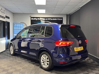 Used Volkswagen Touran 2017 for sale - 79496551: Photo