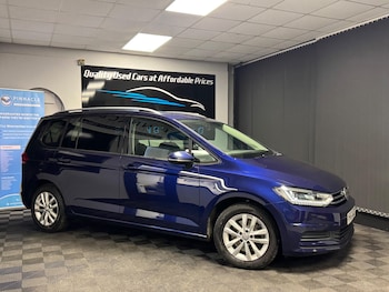 Used Volkswagen Touran 2017 for sale - 79496551: Photo