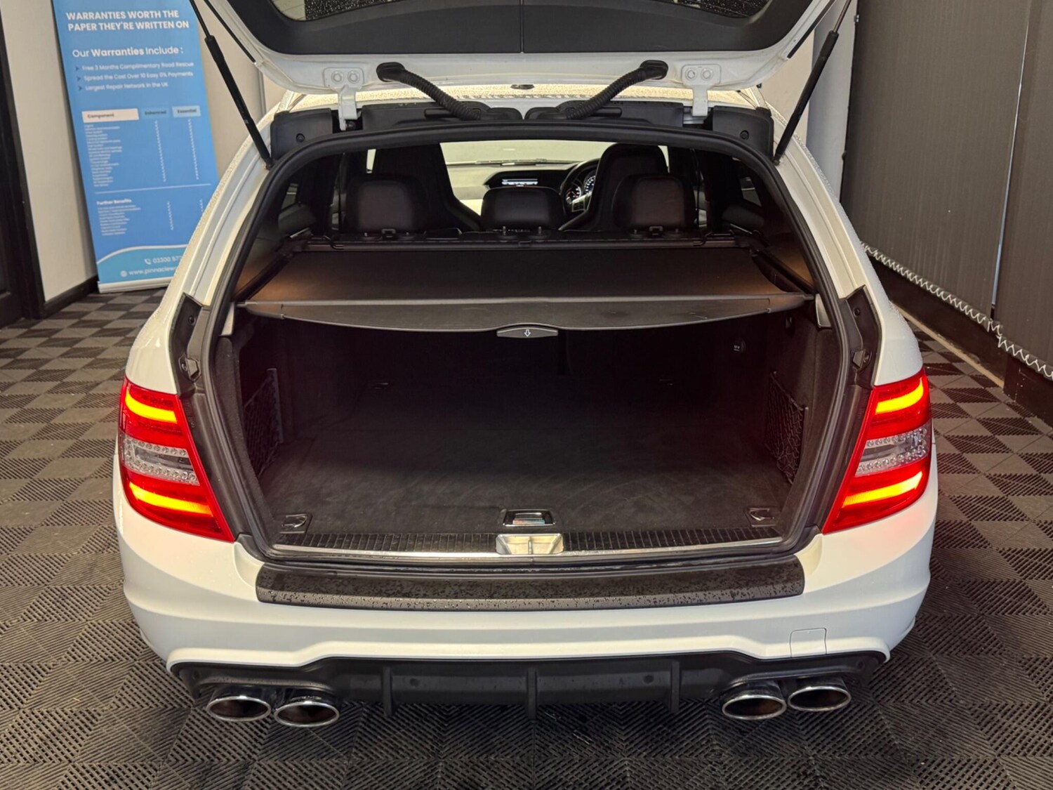 Used Mercedes-Benz C Class 2013 for sale - 77784213: Photo 16