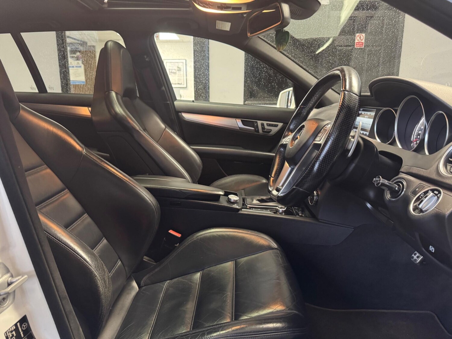 Used Mercedes-Benz C Class 2013 for sale - 77784213: Photo 25