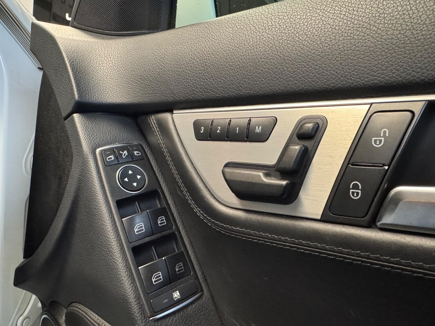 Used Mercedes-Benz C Class 2013 for sale - 77784213: Photo 26