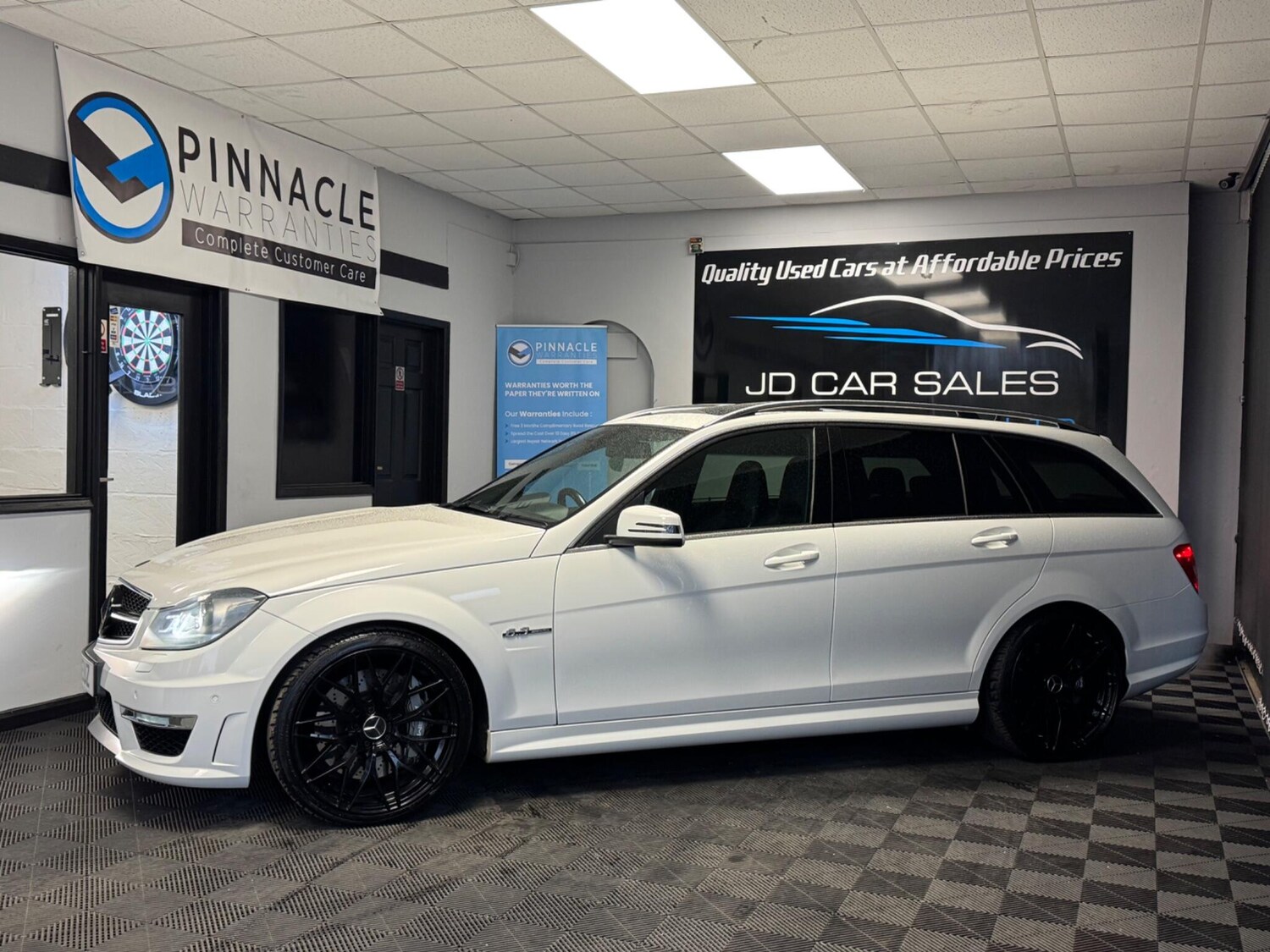 Used Mercedes-Benz C Class 2013 for sale - 77784213: Photo 7