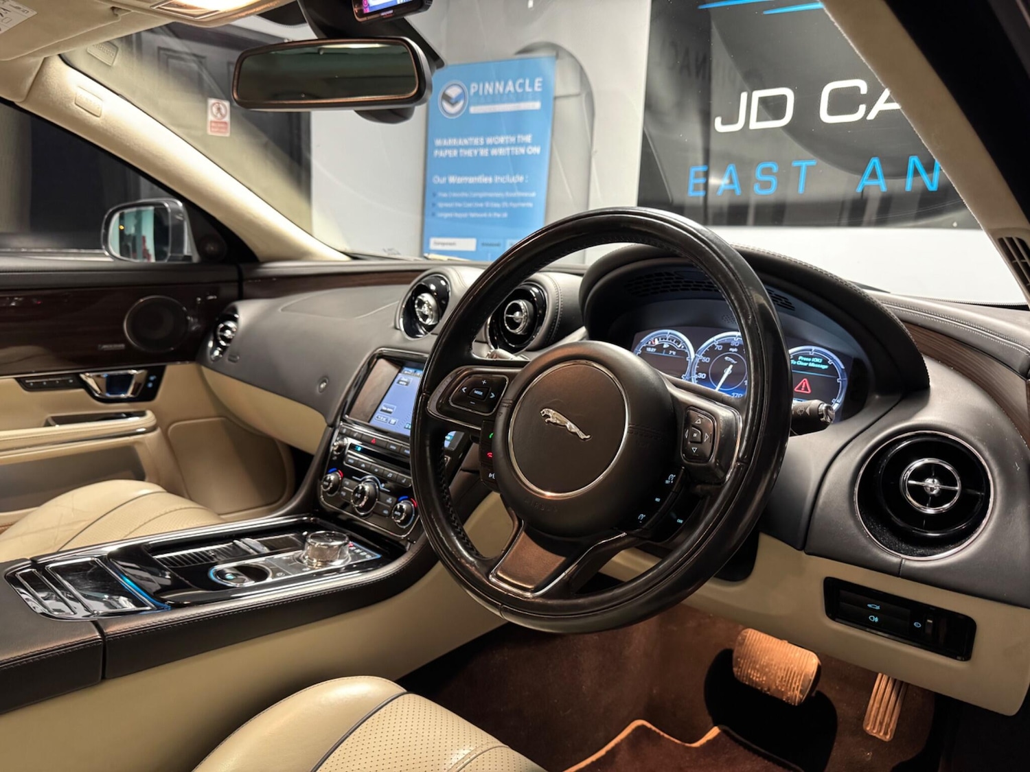 Used Jaguar XJ for sale - 77268130: Photo 16