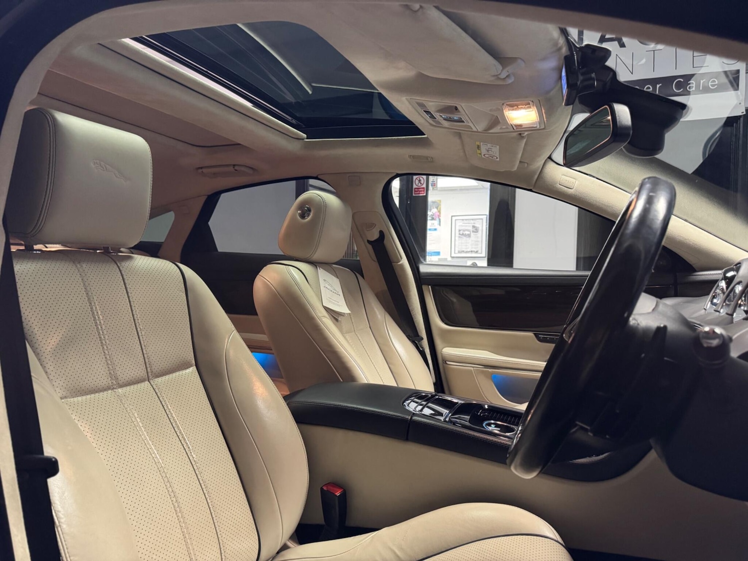 Used Jaguar XJ for sale - 77268130: Photo 21