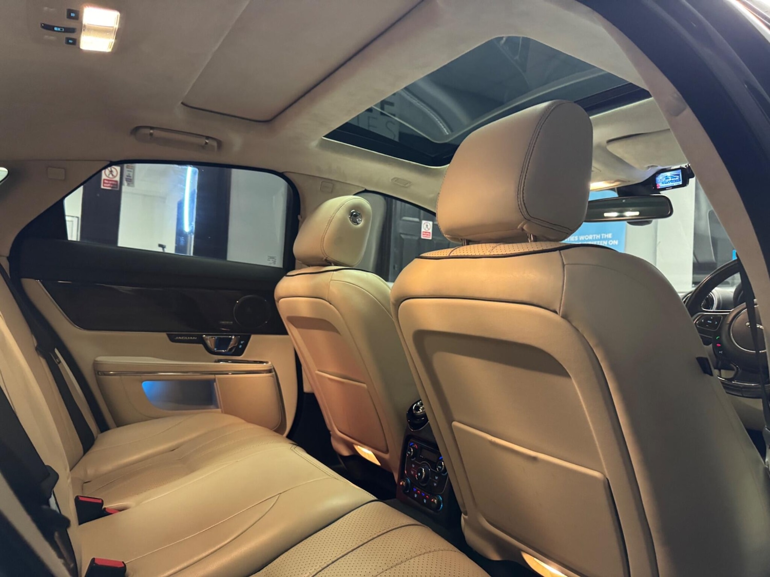 Used Jaguar XJ for sale - 77268130: Photo 22