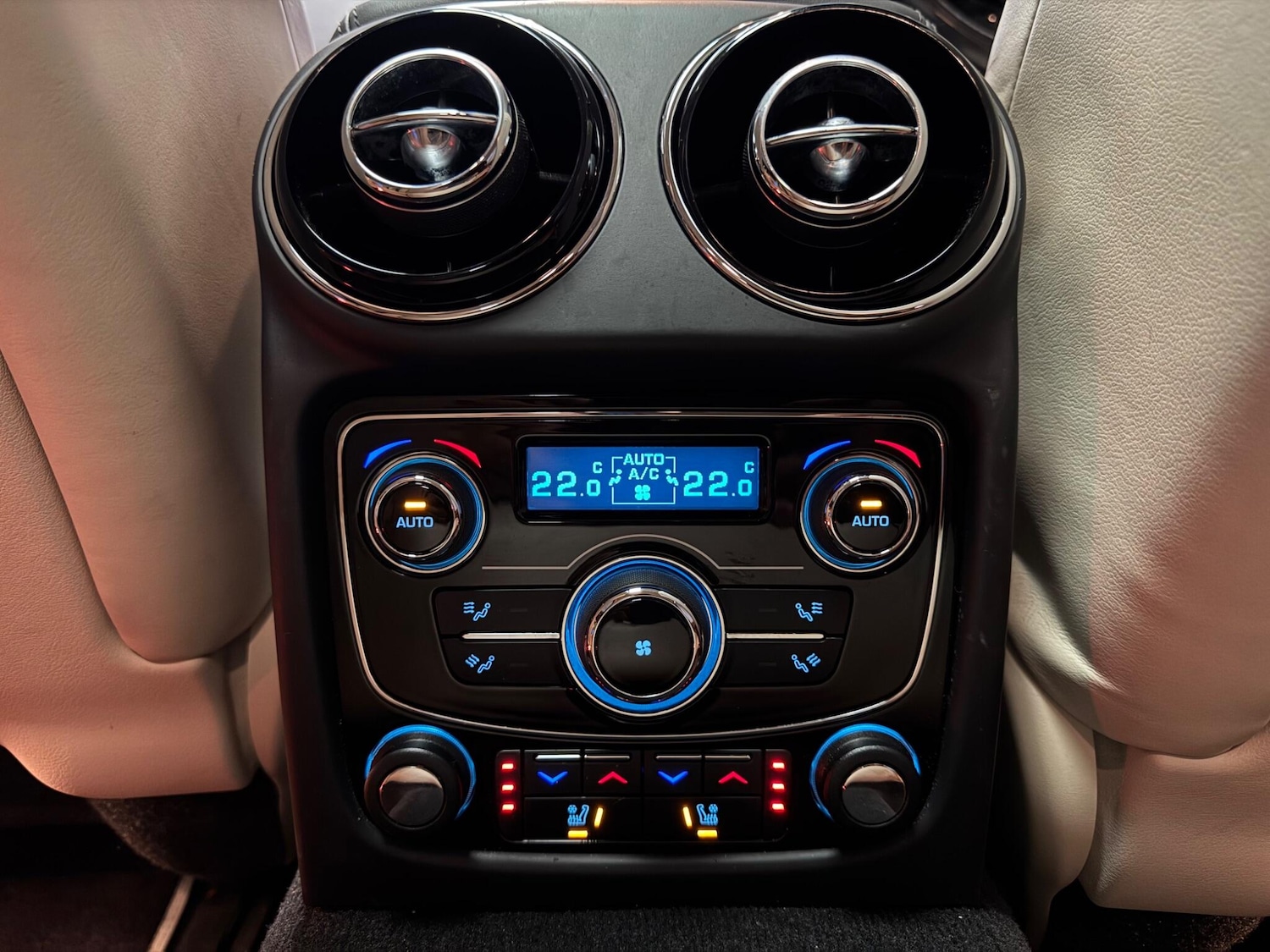 Used Jaguar XJ for sale - 77268130: Photo 25