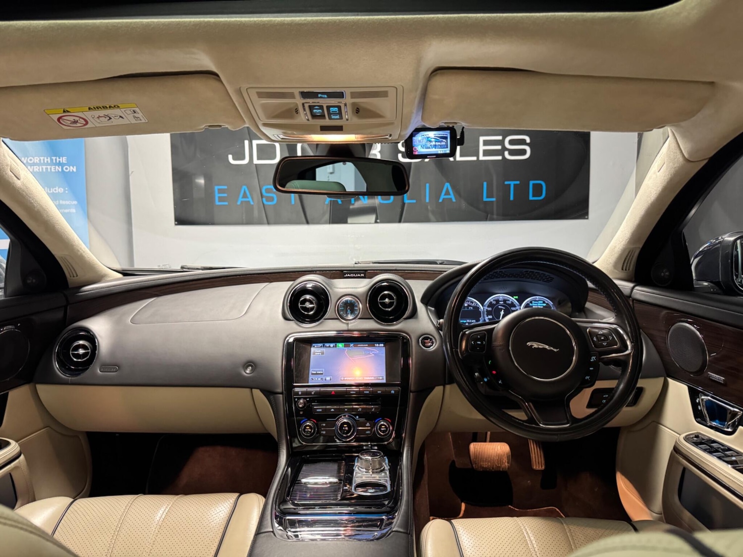 Used Jaguar XJ for sale - 77268130: Photo 26