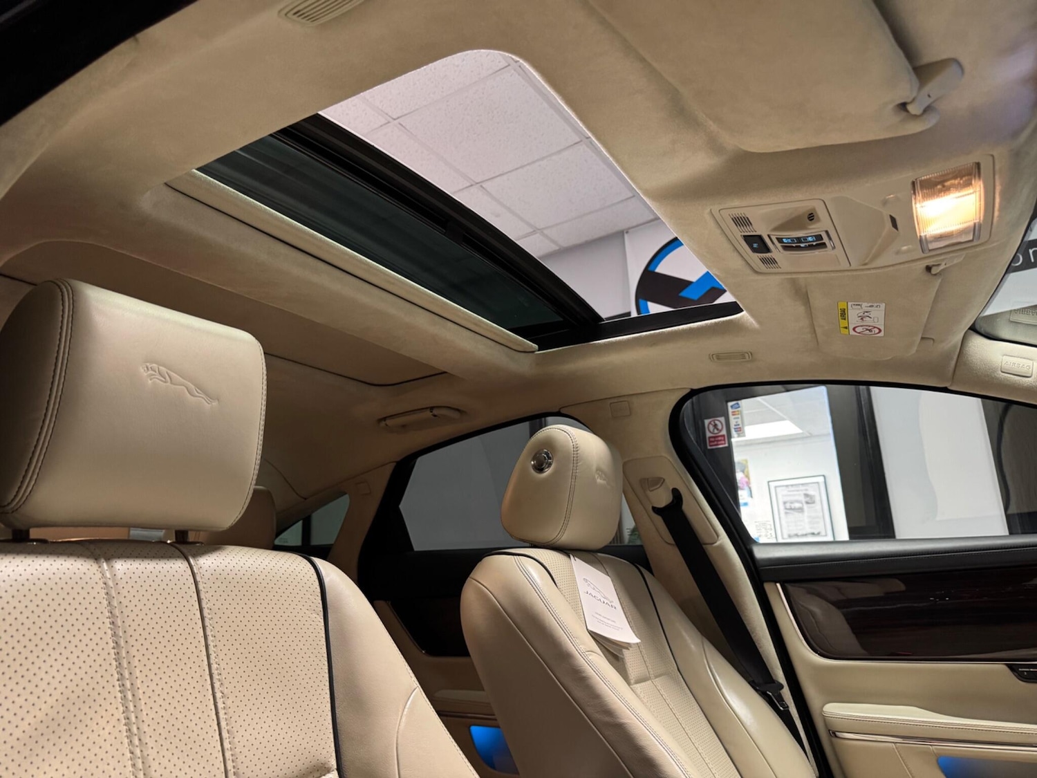 Used Jaguar XJ for sale - 77268130: Photo 44