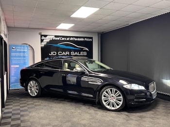 Used Jaguar XJ 2014 for sale - 77268130: Photo